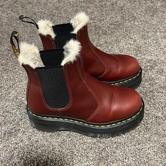 Doc Martens Brown Platform with Fur Inside - Picture 1 of 5